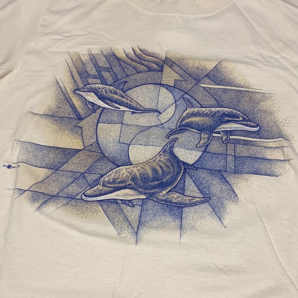 Vintage Dolphin T-Shirt - Picture 2 of 2